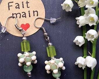 Glass Lampwork earrings / / celadon Green