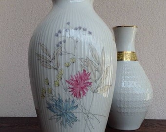 pretty porcelain flower vase by Thomas porcelain Bavaria vintage original from the 50s W. Germany