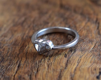 size-6.75 heart design ring,sterling silver ring,anniversery ring,wedding ring,love ring,natural ring