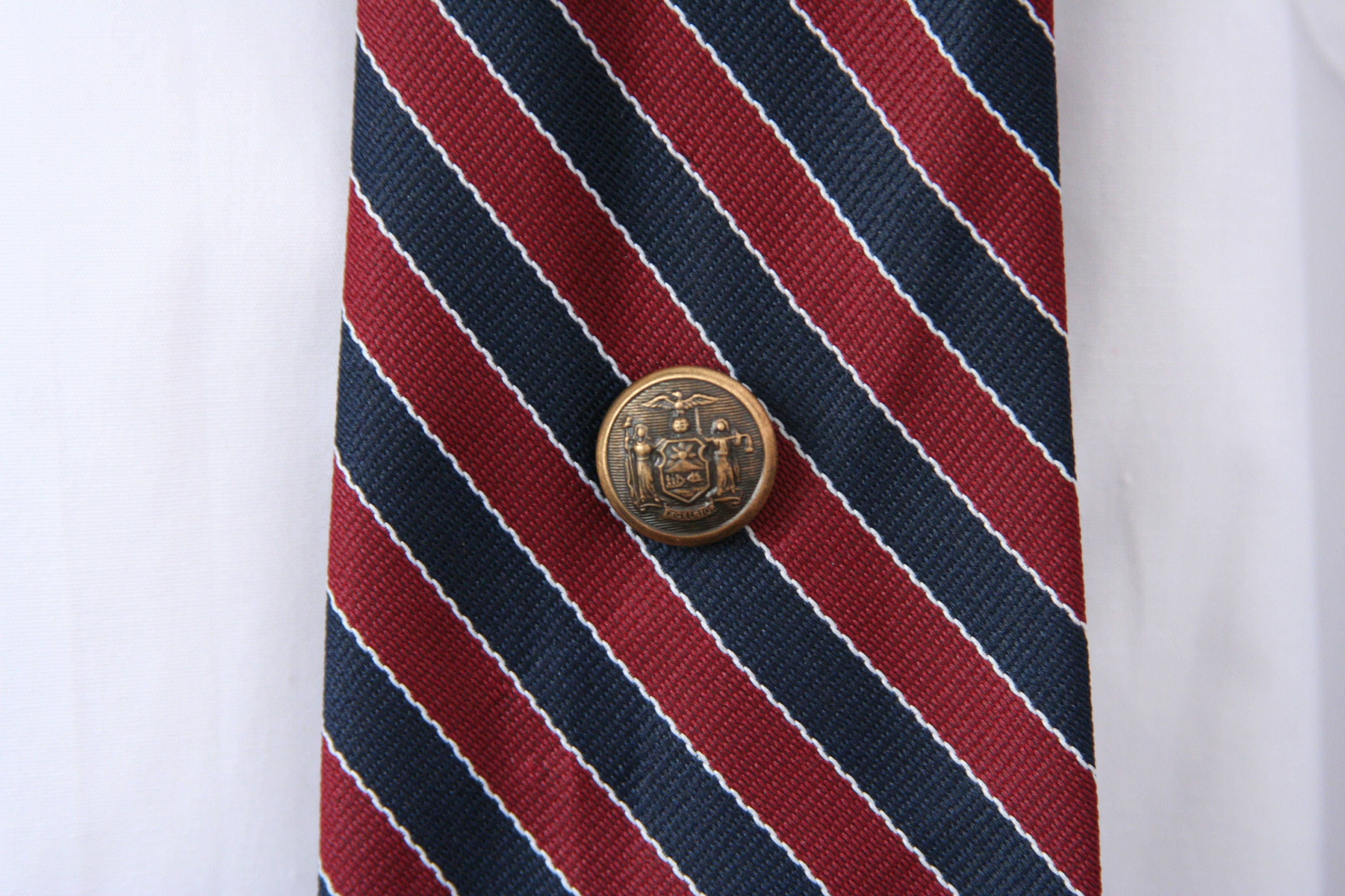 New York Tie Tack NYPD FDNY Lapel Pin made with a vintage