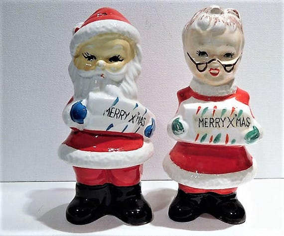 Vintage Mid Century 1950s Christmas Salt Pepper Shakers Santa Claus Mrs Claus Kitsch Kitschy Country Farm Farmhouse Cottage Home Decor July