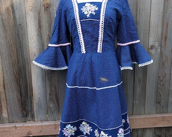 Leni Modelle Berchtesgaden" Embroidered Dirndl Vintage Austrian German Women's Dress-Round sleeves-Oktoberfest