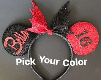 Harley Quinn Minnie Ears,Halloween Minnie Ears,Red and Black Mickey Ears,Harley Quinn Costume,super hero Minnie Ear,Harley Quinn theme