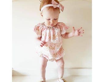 Baby Girls Unicorn Romper, Baby Romper for Girls, Plain Romper, Romper with Short Sleeves, Cake Smash Romper, Cake Smash Girls Outfit