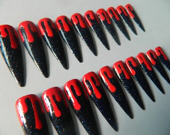 Extreme Length Stiletto Halloween False Nails.