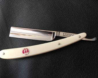 RARE vintage FW Engels "Lucky" 11/16 straight razor. Excellent condition. Shave ready.