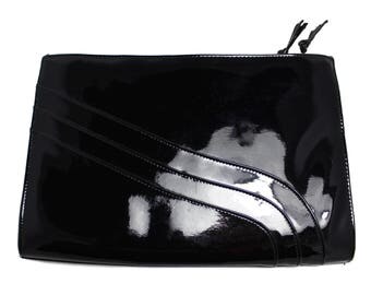 Vintage 1980s Black Patent Leather Clutch Purse
