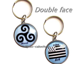 Triskel keyring, bretagne, breton flag, blue, breizh, double-sided, glass cabochon france french