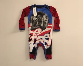 Obama Fresh - 0-3 Month Baby Pullover Romper