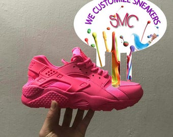 Nike Huarache,Huaraches,Huarache,Huarache Nike,Nike Huarache,Runners,Nike Shoes, Customized Women's sprayed Sneakers + Free Socks