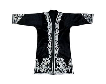 beautiful Uzbek traditional Bukhara outwear costume kaftan caftan robe jacket coat unisex silk embroidered horses b646