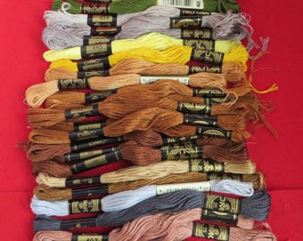 Vintage Lot DMC Cross Stitch Floss, 400 Series Colors, 25 Skeins