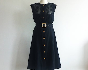 1980 coton black dress sleeveless with lace upper part