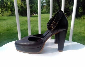 Leather boots / High heels shoes / Max&Co / High heels / Womens shoes / Heels / Vintage shoes / Womens heels / Womens fashion / gift