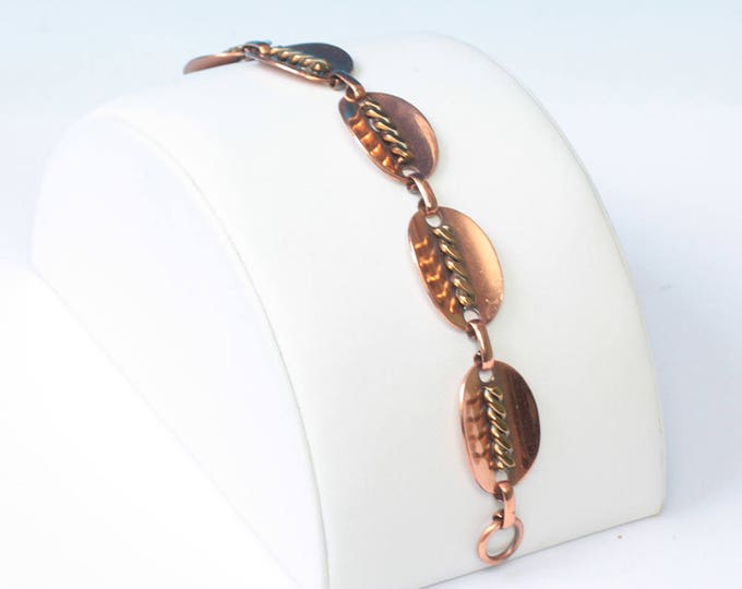 Copper Oval Link Bracelet with Decorated Links Vintage