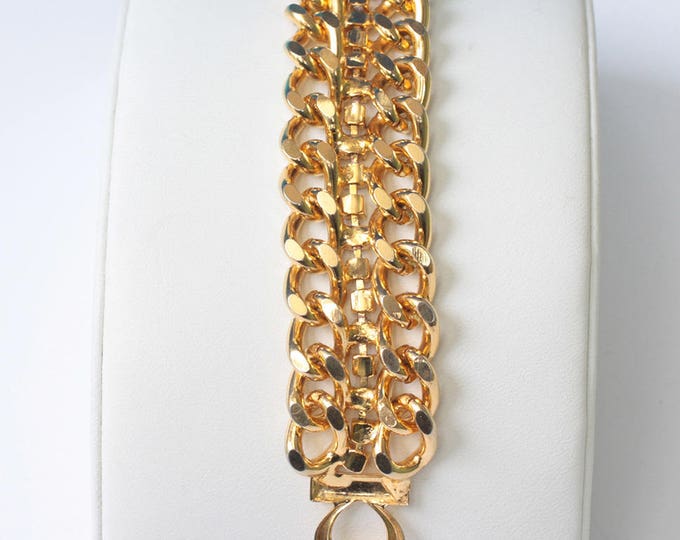 Chunky Double Curb Link Rhinestone Bracelet Gold Tone Wide Retro Style Vintage