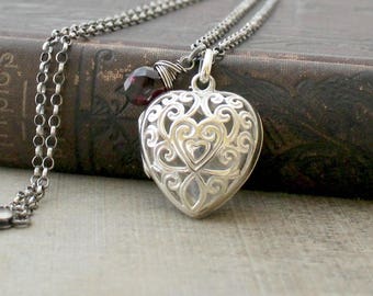 Silver Heart Locket, Prayer Box Locket, Sterling Silver Locket, Oil Diffuser Necklace, Essential Oil Diffuser Locket, Aromatherapy Locket