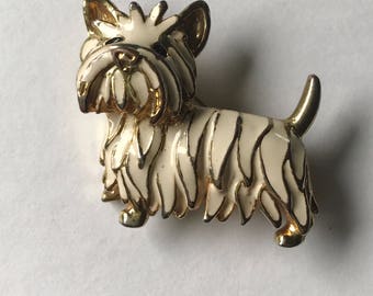 Sweet Vintage Scottie Dog Brooch