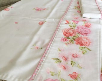 Vintage pink floral full/twin pillowcases