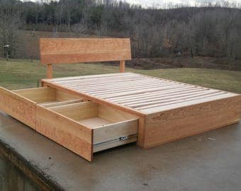 NdFsS05 Solid Hardwood Low Platform Bed with 4 overlap drawers and Slanted Head Board, natural color