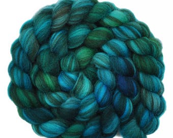 Hand painted roving - Shetland Humbug wool spinning fiber - 3.9 ounces - Quiet Voyage 1