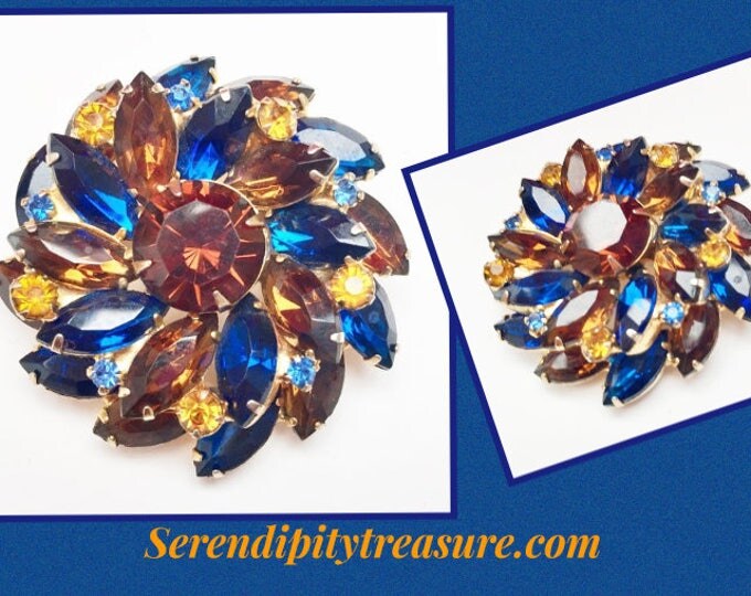 Atomic Flower Rhinestone Brooch - Earth tone Brown Blue Yellow - Gold plated Metal - Mid Century - Swirl Pin