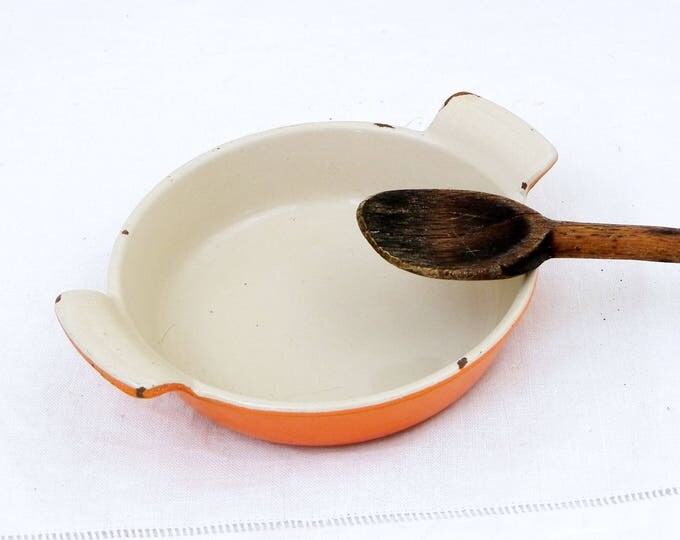 Small Vintage French Le Creuset from France Bright Orange and White Enameled Cast Iron 28 Oven Dish, Retro Kitchen Enamelware from France