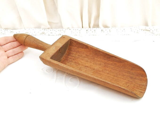 Large Antique Wooden Baker's Flour Scoop, French Farmhouse Kitchen Decor, Retro Cottage Kichenalia, Grain Scoop, Vintage Kitchen Utensil