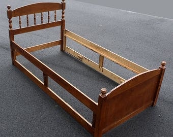 Vintage Antique Wood Wooden Twin Size Bed Frame Head Foot Board Headboard Rail