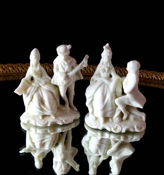 Antique Miniature Capodimonte Italian Figurines White