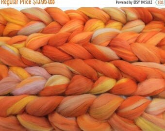 SALE Superfine merino wool roving 19 microns 4 oz,Tempera Collection ( Womens Friend)