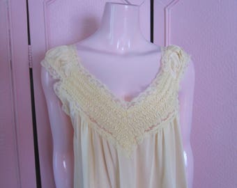 1960s Pale Yellow Nylon Nightgown by "Jill Andrea," Size Medium