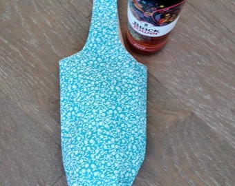 wine bottle tote bag, gift bag, handmade, pretty flowers, birthday, bottle bag