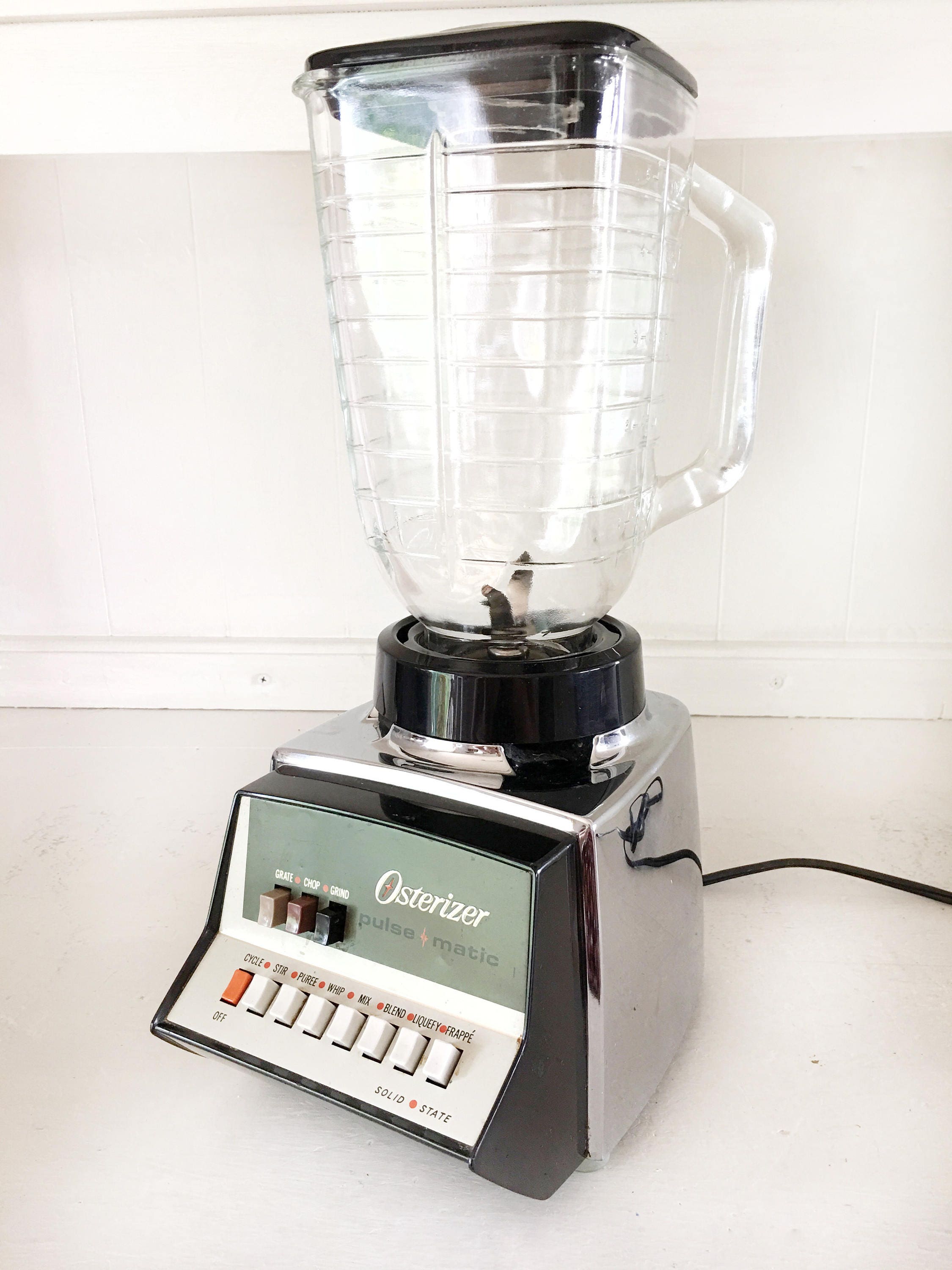 Vintage Osterizer Pulse Matic BlenderOsterizer Model 657