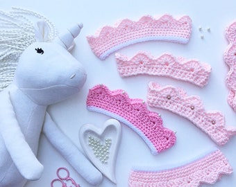 Crochet Newborn to Baby Soft Pink Crown ~ Cream Pearls ~ Baby Girl Princess Crown ~ Photo Prop ~