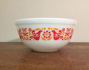 Pyrex Friendship Mixing Bowl #403, 2.5 qt. Red & Orange Birds and Flowers