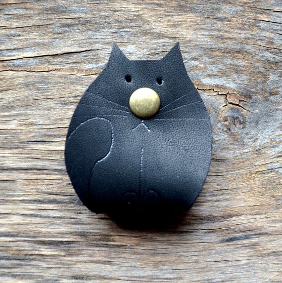 cat Cord holder organizer earbud holder black cat leather