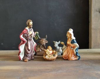 Vintage Christmas Ceramic 10 Pieces Nativity Set Holy Family Joseph Mary Jesus Religious Christian Birth of Christ Ornements Xmas Holidays