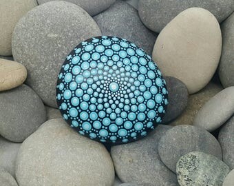 Painted Stone - Turquoise Mandala Stone - Paint Rock - Mandala Rock - Beach Stone - Mandala Art - Meditation - Pierre Mandala - Piedras