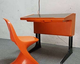 FLÖTOTTO children desk + CASALINO 1 Chair Luigi COLANI Panton Vitra Miller