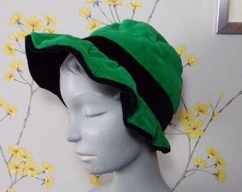 Vintage Late 50s early 60s Green Velvet Bonnet with Black Velvet Trim Green Velvet Hat