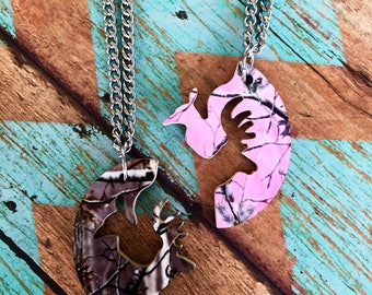 Camo Buck & Doe Interlocking Necklace