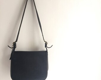 NYC Vintage Coach Bag / Black Leather Coach Purse / Vintage Coach Shoulder Bag