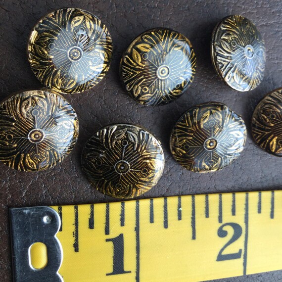 Items similar to Vintage buttons, vintage sewing notions, sewing