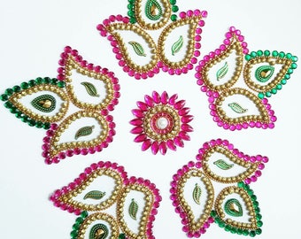 Kundan Rangoli - Twin mango pattern