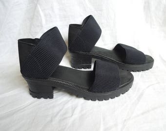 90s Elastic Band Heeled Sandals