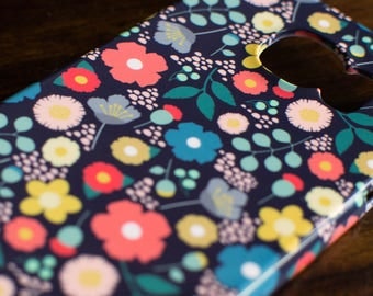 Vintage Floral Phone Case | Fits the Samsung Galaxy S6