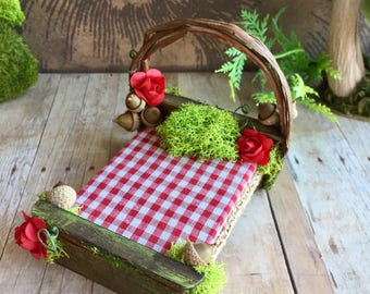 Fairy dollhouse bed, woodland miniature bed, handmade fairy furniture