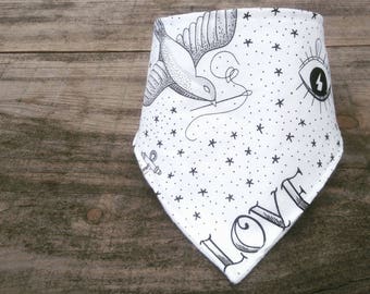 True Love, Bavoir bandana bavette bebe / True love baby bandana bib , gender neutral shower gift