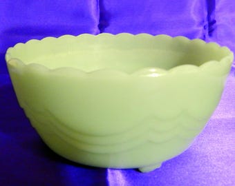 Anchor Hocking Fire King Jadeite Footed Bulb Bowl